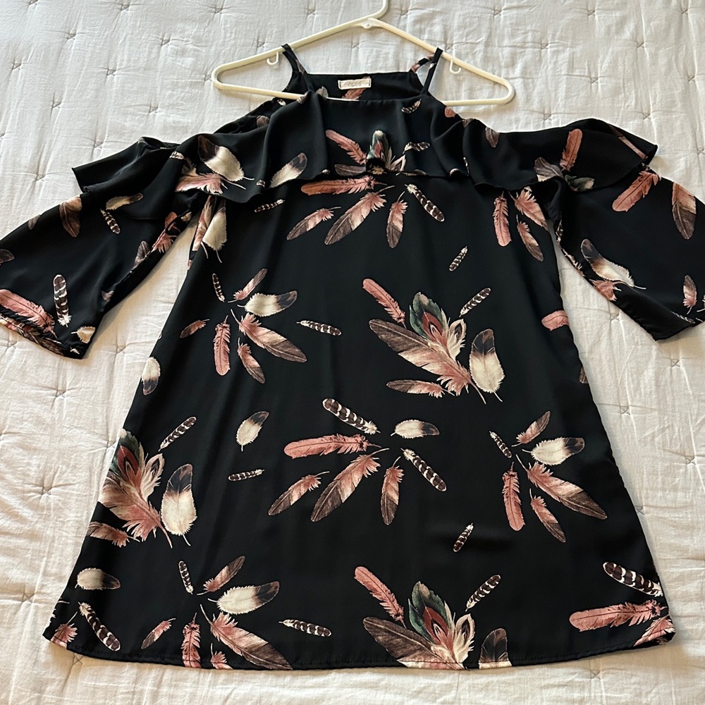 Black Feather Print Cold Shoulder Dress